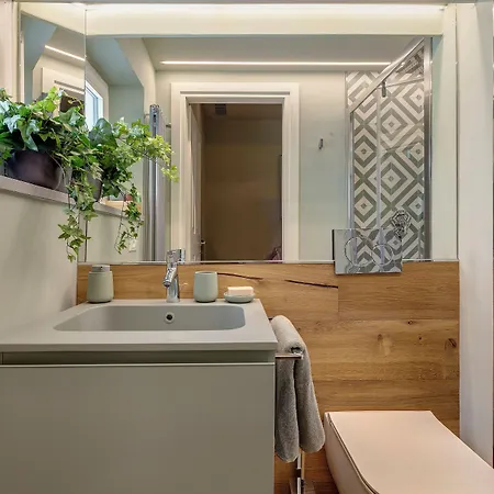 Prestige Penthouse With Private Spa, Gym And Terrace By Mamo Apartment Florence